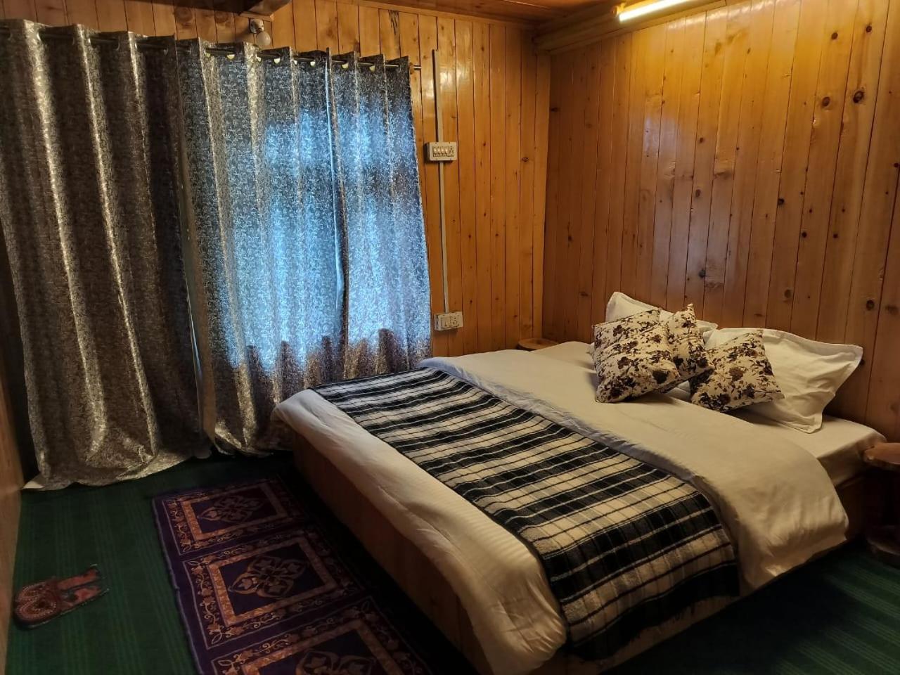 Old Is Gold Mudhouse Lushal Jibhi Appartement Buitenkant foto