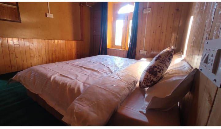 Old Is Gold Mudhouse Lushal Jibhi Appartement Buitenkant foto